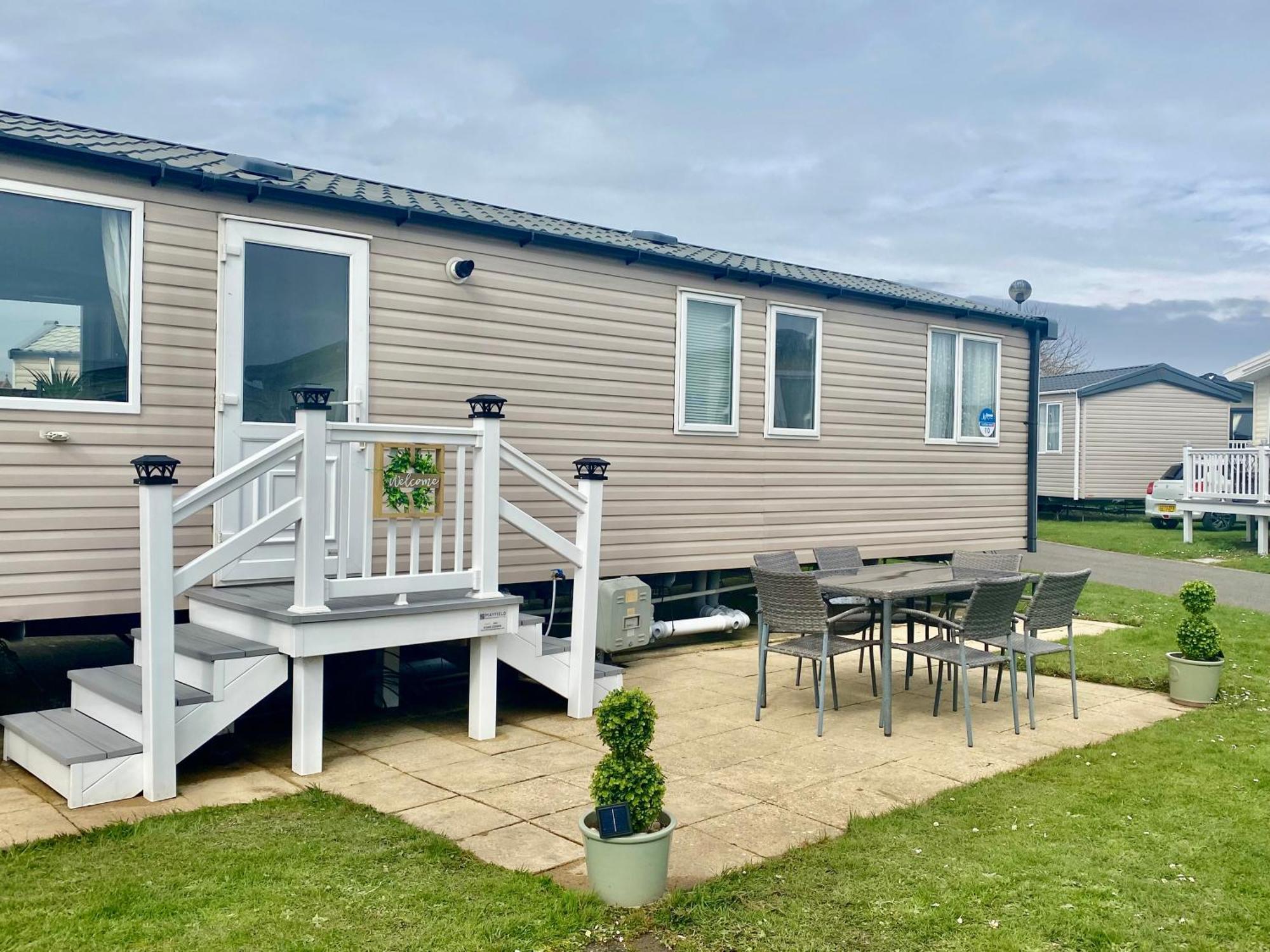 Caravan Church Farm Holiday Village Pagham Buitenkant foto